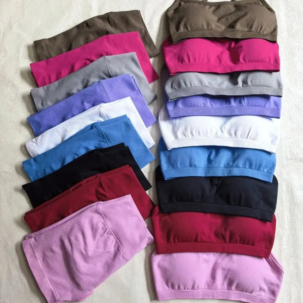 Women's 2-Piece Yoga Suit Seamless Fitness Suit Gym Clothes Sports Bra Impact Shorts Set Workout Set Gym Outfit